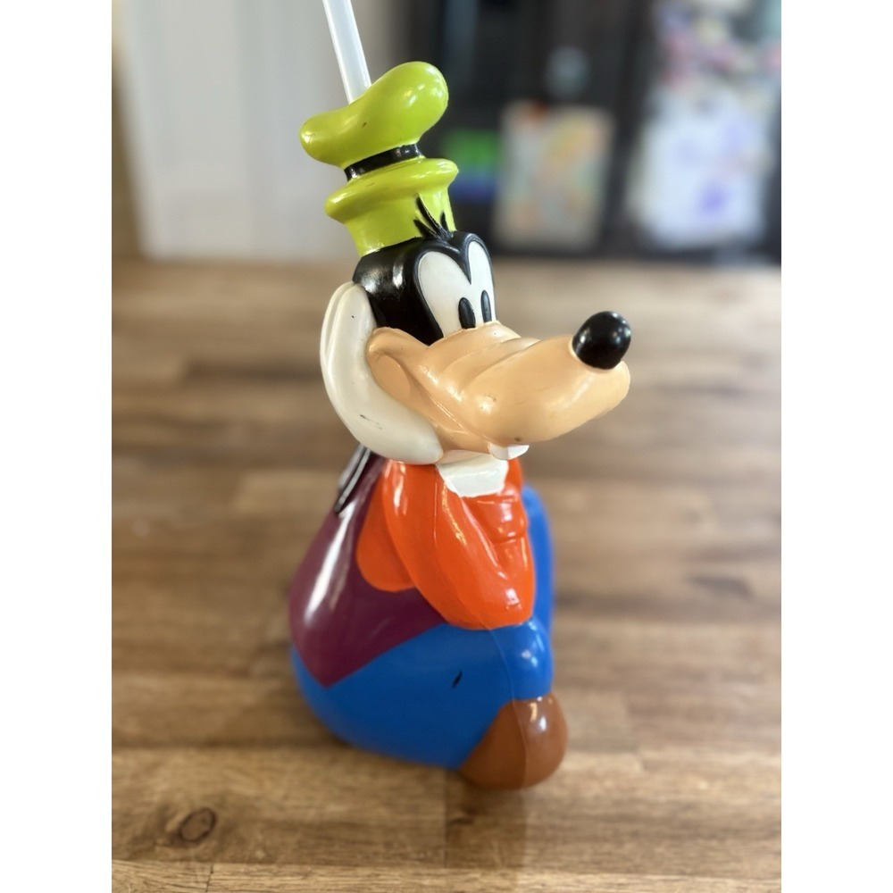 VINTAGE DISNEY Goofy Beverage Water Bottle Cup Monogram Products - RARE